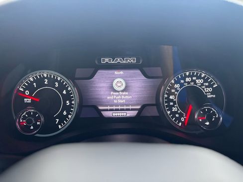 Used 2022 RAM 1500 Laramie w/ Sport Appearance Package image 17