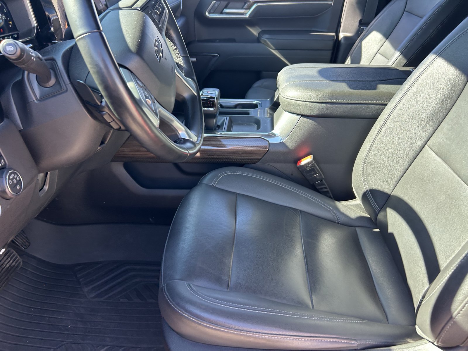 Certified 2023 Chevrolet Silverado 1500 LT Trail Boss w/ LT Trail Boss Premium Package AWD/4WD image 13