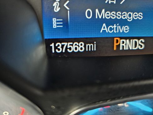 Used 2018 Ford Escape SEL image 16