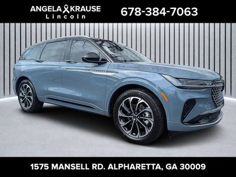 New 2026 Lincoln Nautilus Reserve image 1