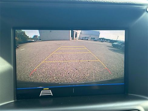 Used 2021 GMC Terrain SLE w/ Driver Convenience Package image 29