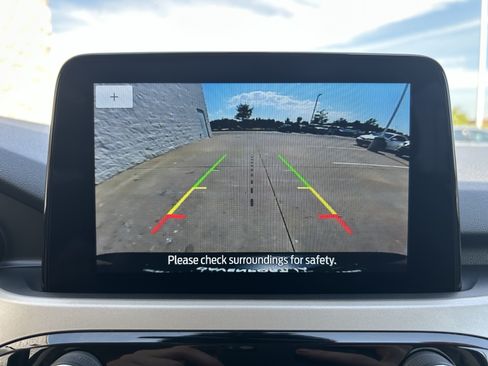 Used 2021 Ford Escape SE w/ Convenience Package FWD image 27
