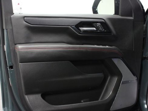 Used 2026 GMC Yukon AT4 Ultimate w/ LPO, Floor Liner Package AWD/4WD image 11