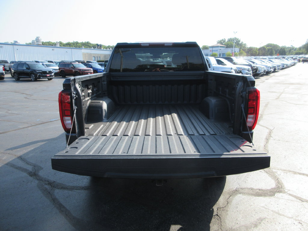 Certified 2025 GMC Sierra 1500 SLE w/ Max Trailering Package AWD/4WD image 10