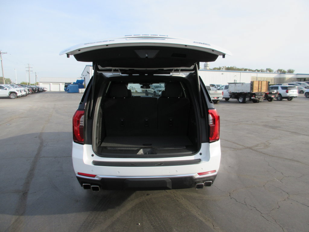 Certified 2026 GMC Yukon Denali w/ Sun & Power Step Package AWD/4WD image 8