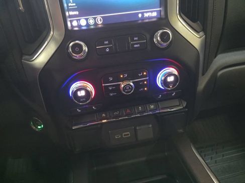 Used 2020 GMC Sierra 1500 Elevation w/ Elevation Value Package RWD image 24