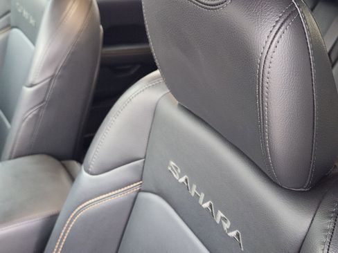 Used 2024 Jeep Wrangler Sahara w/ Technology Group image 15