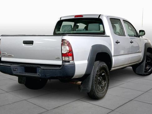 Used 2011 Toyota Tacoma 4x4 Double Cab image 12