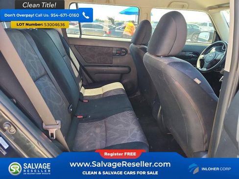 Used 2013 Scion xB FWD image 13