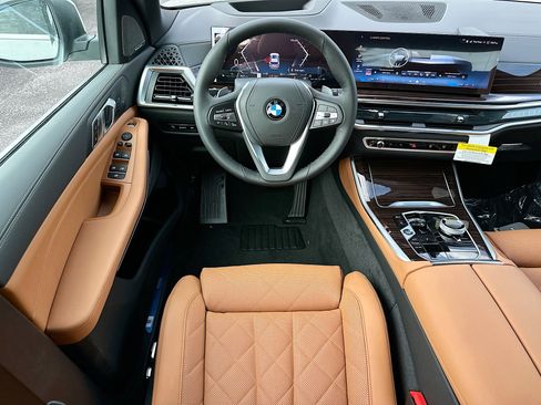 New 2026 BMW X5 sDrive40i w/ Executive Package image 17