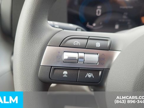 Used 2026 Hyundai Kona SE FWD image 28