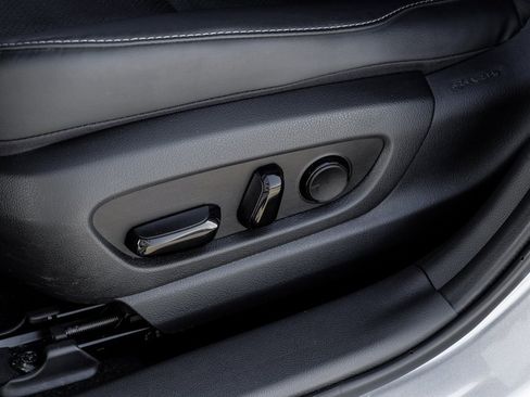 Used 2023 Lexus UX 250h FWD w/ Premium Package image 37