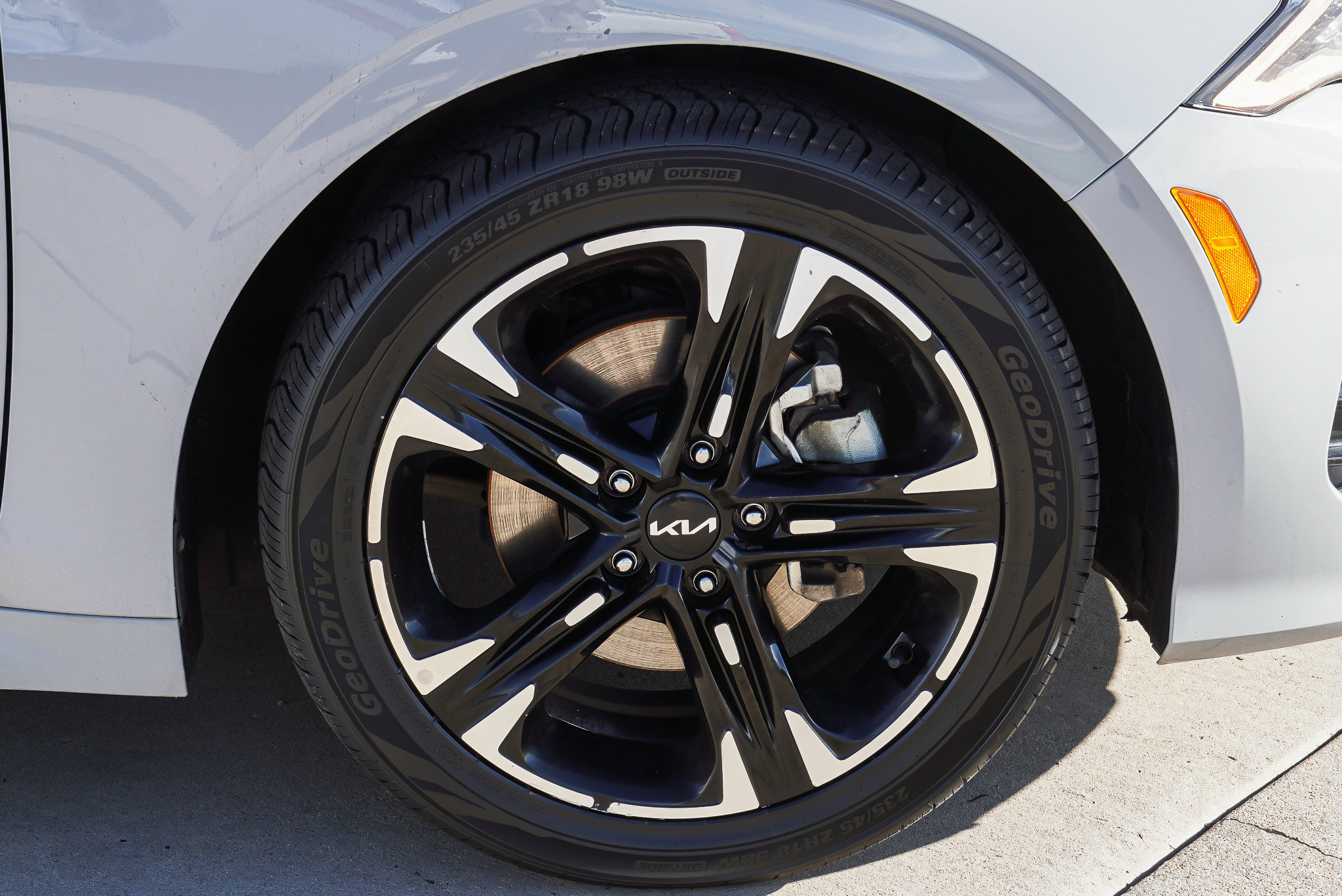 Used 2024 Kia K5 GT-Line AWD/4WD image 10