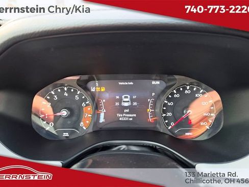 Used 2023 Jeep Compass Limited w/ Sun and Sound Group AWD/4WD image 18