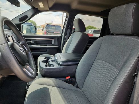 Used 2024 RAM 1500 Classic Warlock AWD/4WD image 7