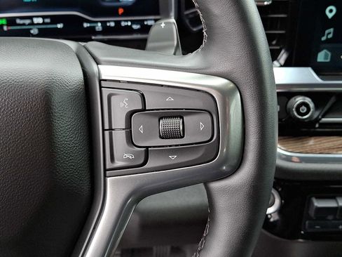 Used 2023 Chevrolet Silverado 1500 RST w/ Convenience Package II AWD/4WD image 23