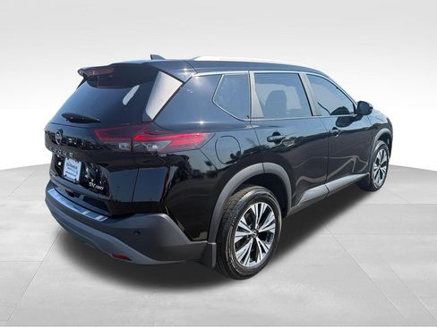 Used 2023 Nissan Rogue SV w/ SV Premium Package AWD/4WD image 5