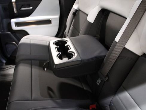 New 2025 GMC Hummer EV 2X image 24