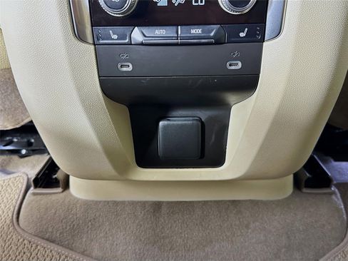 Certified 2023 GMC Yukon XL Denali AWD/4WD image 28