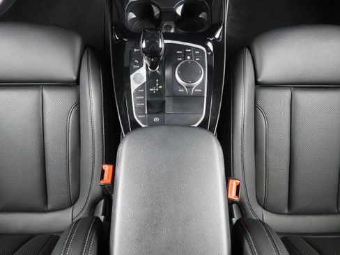 Used 2024 BMW X3 sDrive30i w/ Convenience Package RWD image 25