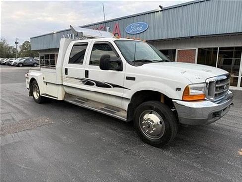 Used 2001 Ford F550 2WD Crew Cab Super Duty image 37