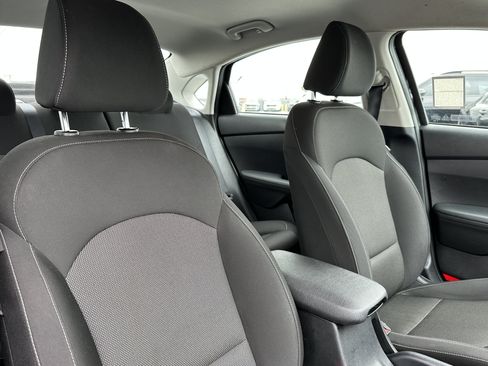 Certified 2023 Kia Forte LXS FWD image 16