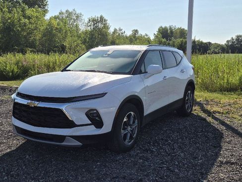 Used 2023 Chevrolet Blazer LT w/ Convenience Package AWD/4WD image 1