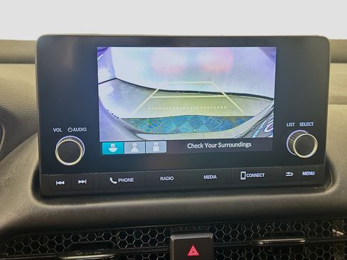 Used 2025 Honda HR-V LX image 23