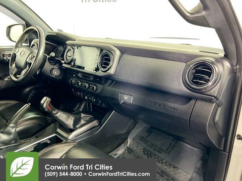 Used 2020 Toyota Tacoma TRD Pro image 30