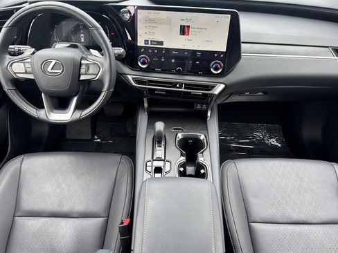 Used 2023 Lexus RX 350 w/ Cold Area Package AWD/4WD image 13