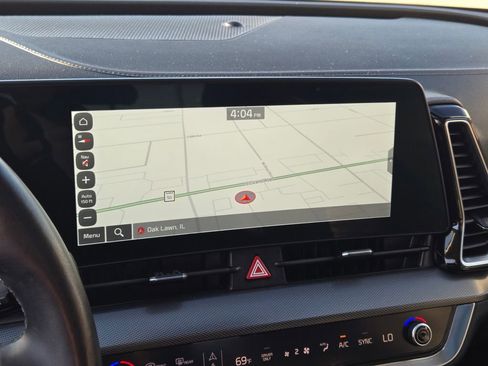 Used 2024 Kia Sportage SX Prestige image 36