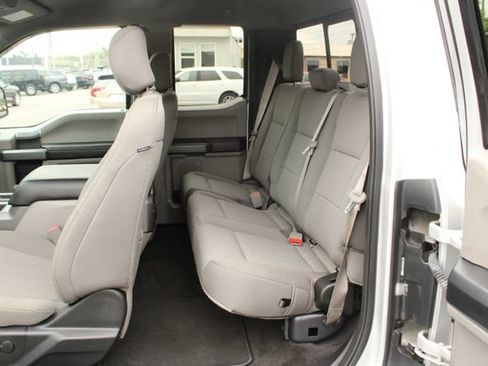 Used 2019 Ford F150 XLT w/ Equipment Group 302A Luxury AWD/4WD image 8