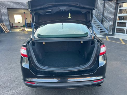 Used 2014 Ford Fusion SE image 14