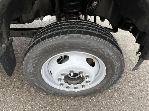 New 2026 Ford F550 4x4 Regular Cab Super Duty w/ Snow Plow Prep Package image 11