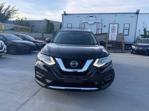 Used 2020 Nissan Rogue SV AWD/4WD image 4
