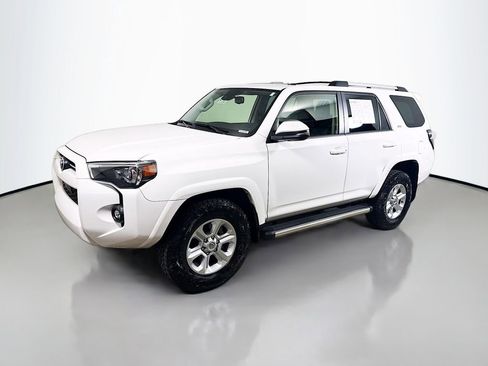 Used 2023 Toyota 4Runner SR5 Premium w/ Moonroof Package AWD/4WD image 3