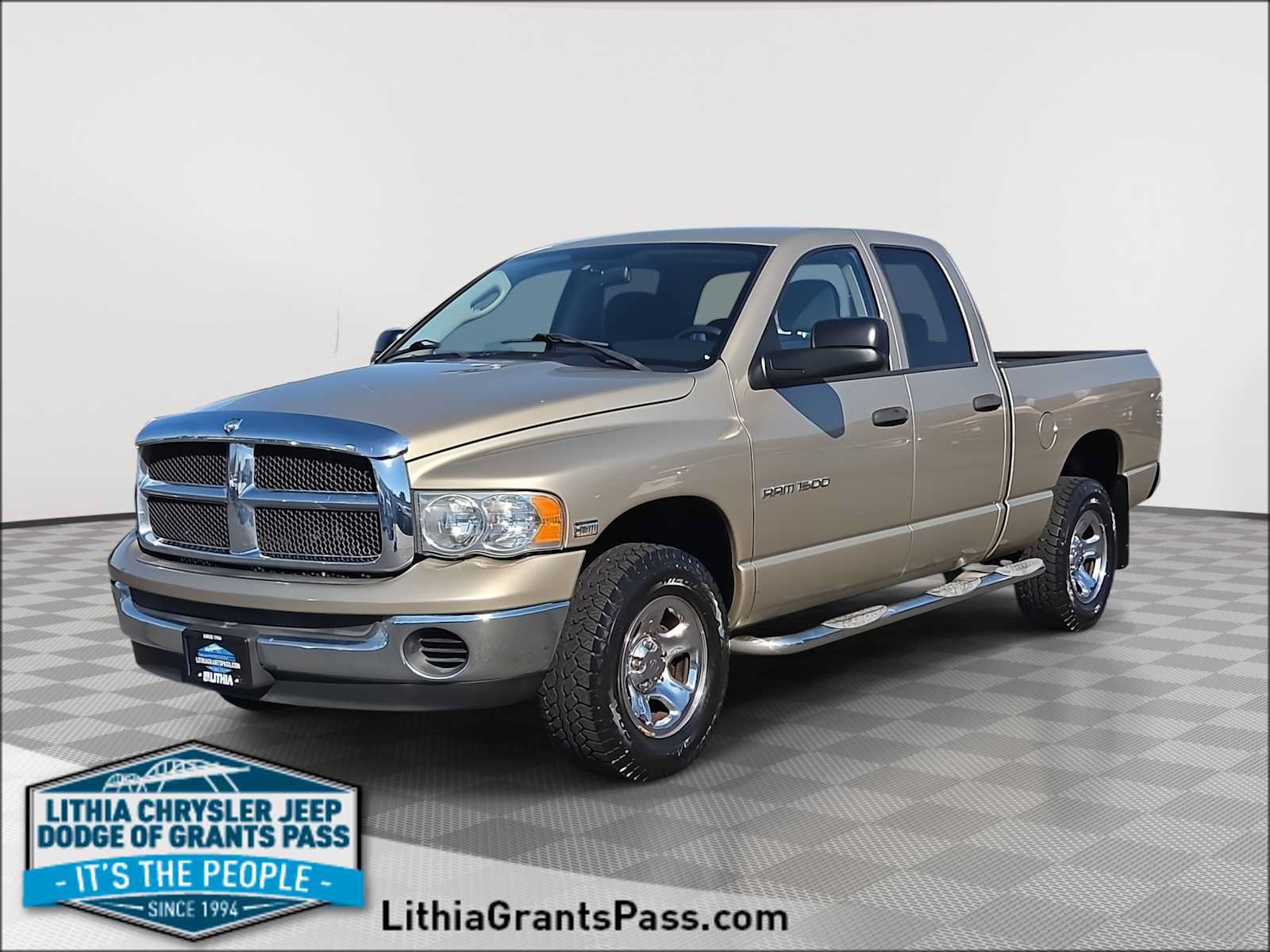 Used 2004 Dodge Ram 1500 Truck SLT AWD/4WD image 1