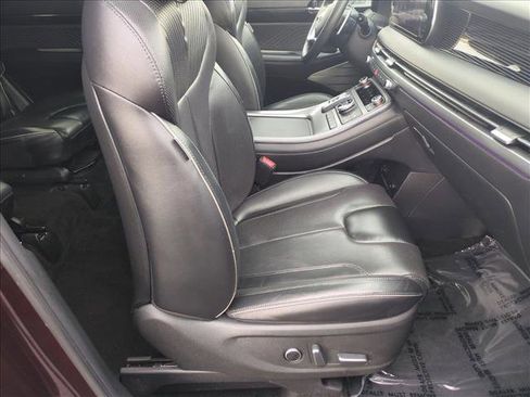 Used 2024 Hyundai Palisade Calligraphy image 24