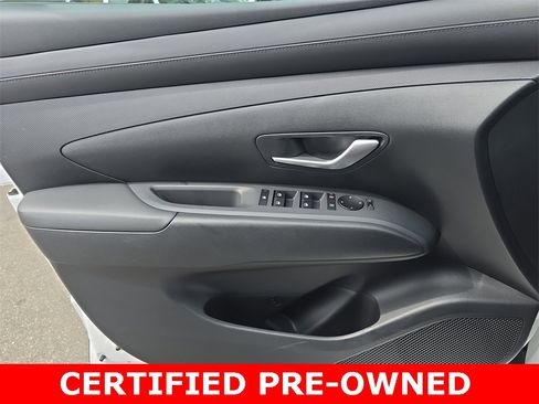 Certified 2025 Hyundai Santa Cruz SE image 27