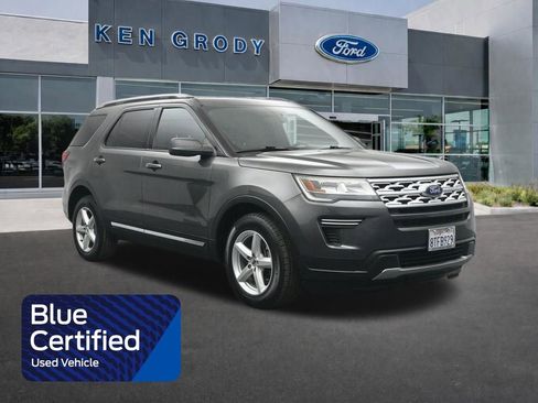 Certified 2018 Ford Explorer XLT image 1