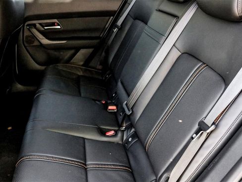 New 2025 Nissan Kicks S image 19