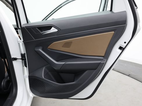 Used 2026 Volkswagen Jetta SEL FWD image 41