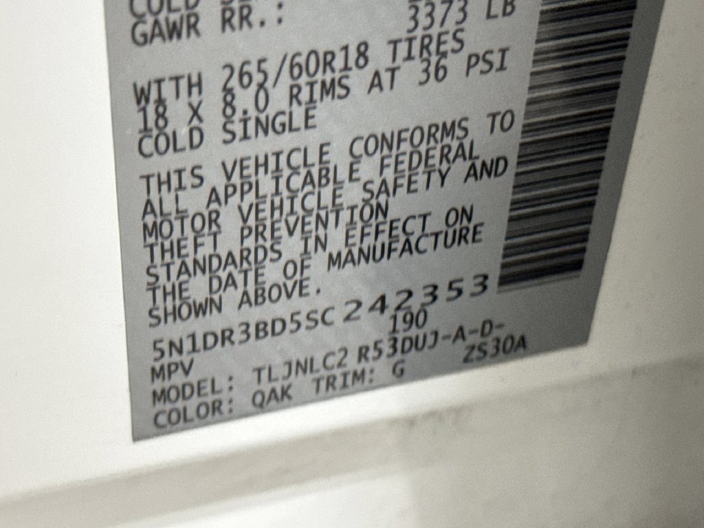 Used 2025 Nissan Pathfinder Rock Creek AWD/4WD image 28