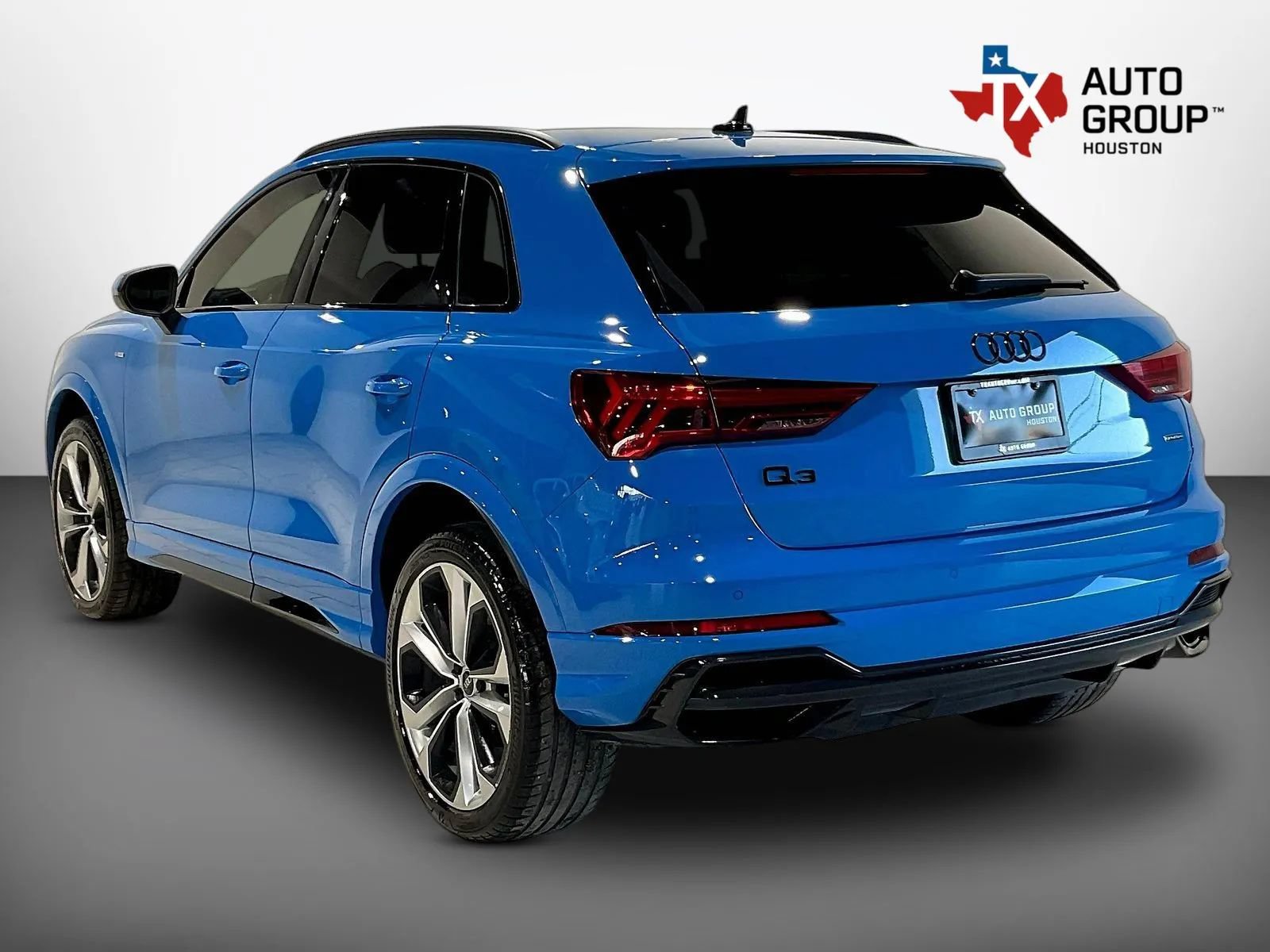 Used 2022 Audi Q3 2.0T Premium Plus AWD/4WD image 45