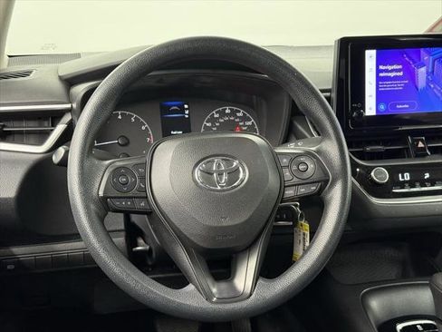 Certified 2023 Toyota Corolla LE image 28