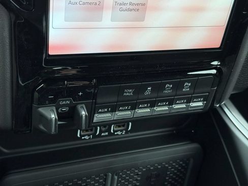 New 2026 RAM 2500 Big Horn AWD/4WD image 28