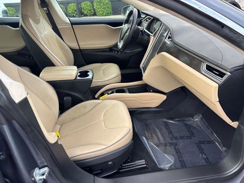 Used 2013 Tesla Model S RWD image 15