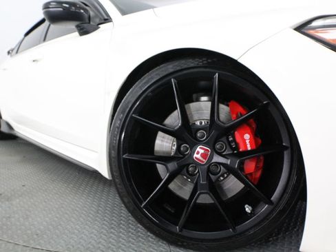 Used 2025 Honda Civic Type R image 18