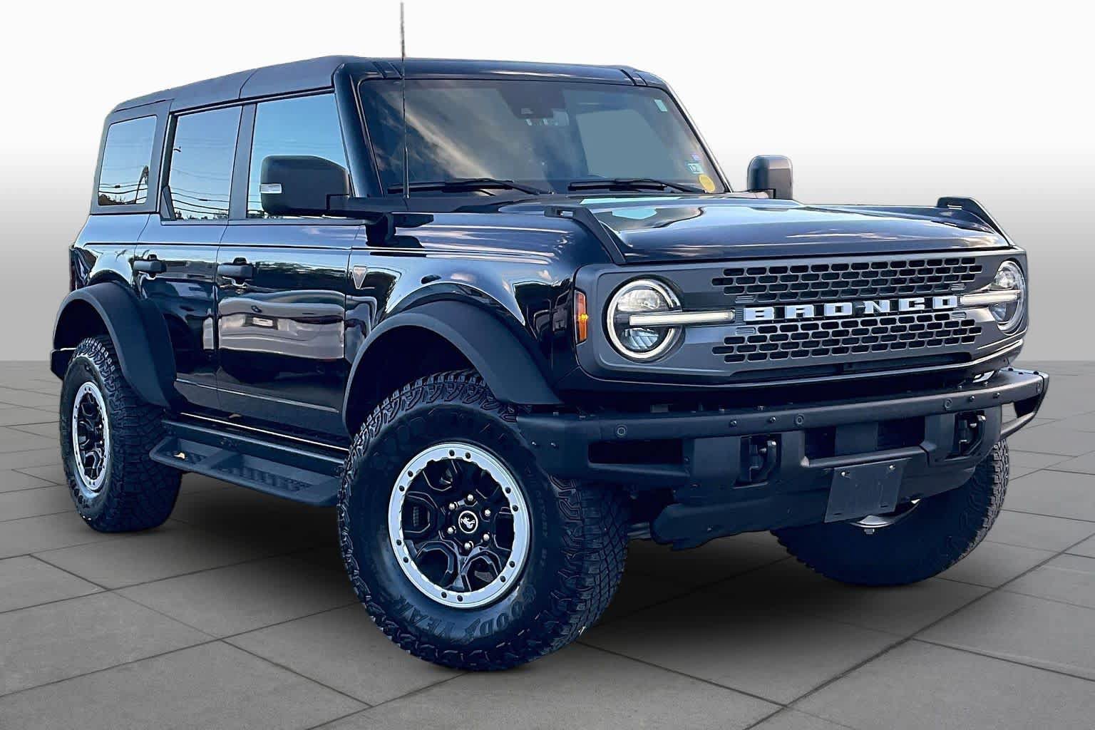 Used 2024 Ford Bronco Badlands AWD/4WD image 2