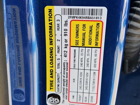 Used 2024 Ford Edge Titanium image 25